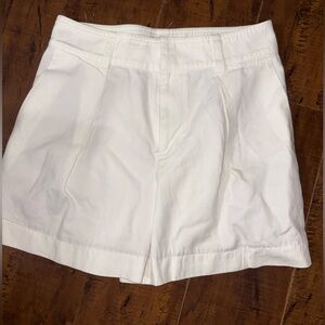 Vince Linen Cotton Blend Pleated Shorts Size 6 New